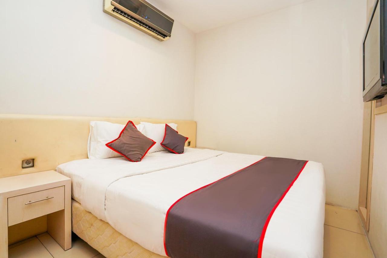 Collection O 29 Twin Tower Hotell Surabaya Eksteriør bilde