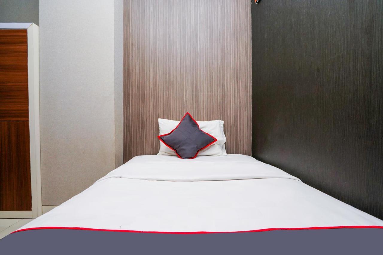 Collection O 29 Twin Tower Hotell Surabaya Eksteriør bilde